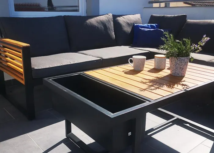 Tjk Apartament Sveti Filip i Jakov
