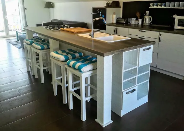 Apartament Tjk *